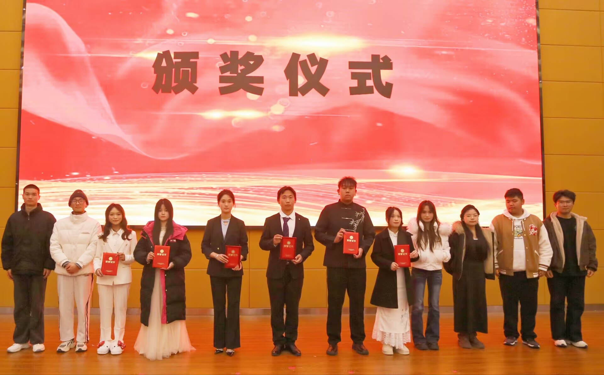 51e056db4ebc1bfa25f64cacec99e4d6.jpg