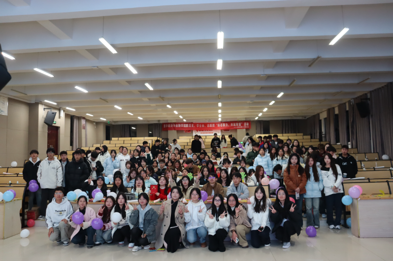 屏幕截图 2025-11-27 215320.png